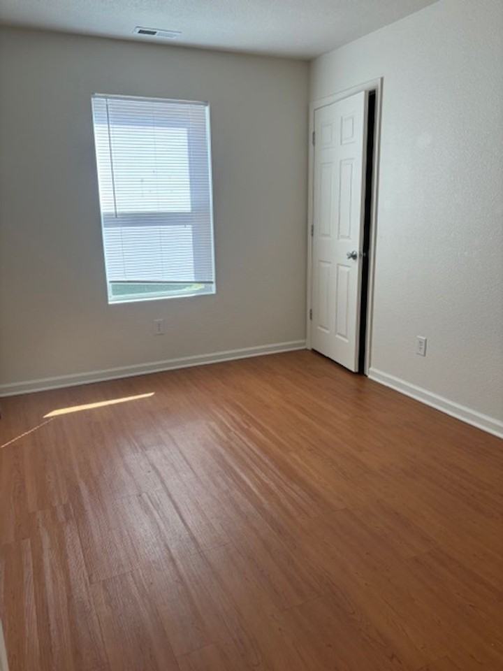 Kinway Apartments - TK - Photo 6 of 18