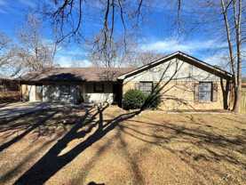 405 Cypress Cir - Photo 1 of 1