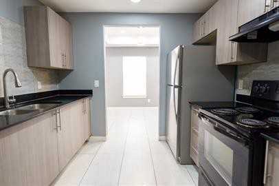 1421 West Harrison Avenue - Photo 2 of 9