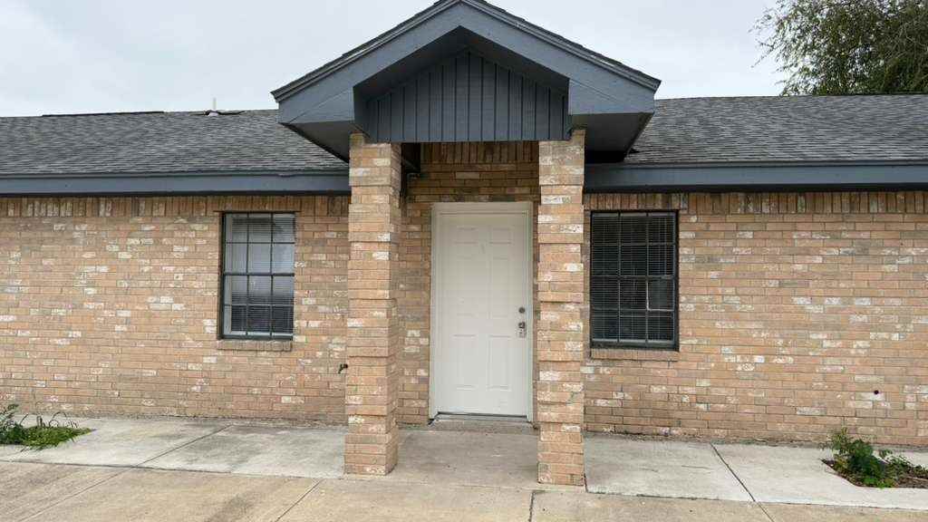 2612 West Mile 17 1/2 Road - Photo 2 of 21