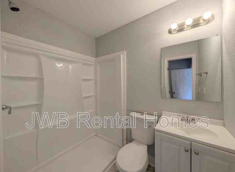 111 W 36th St - Photo 7 of 15