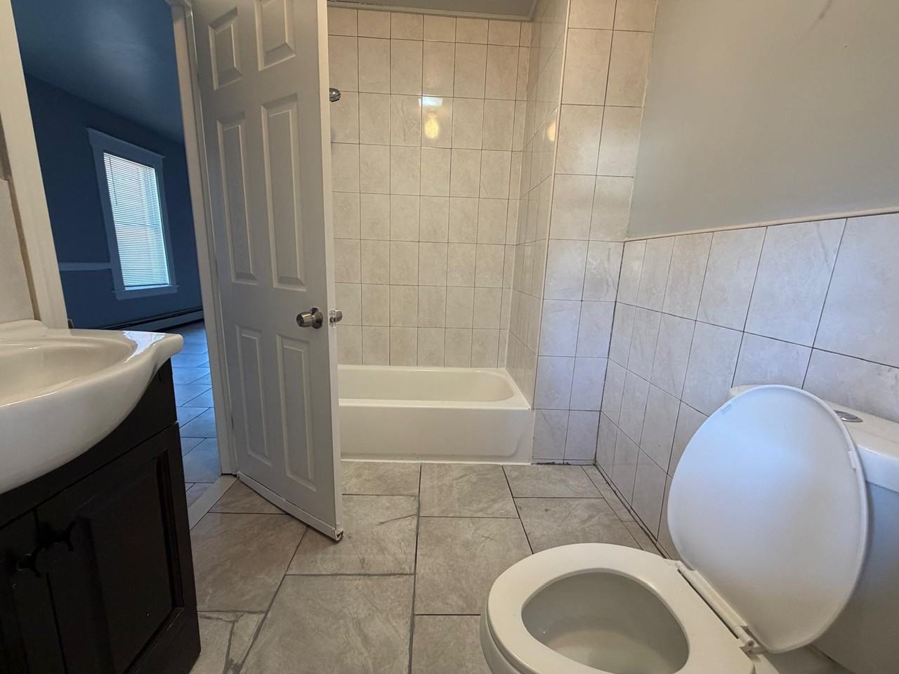 76 Hamilton Street - Photo 3 of 7