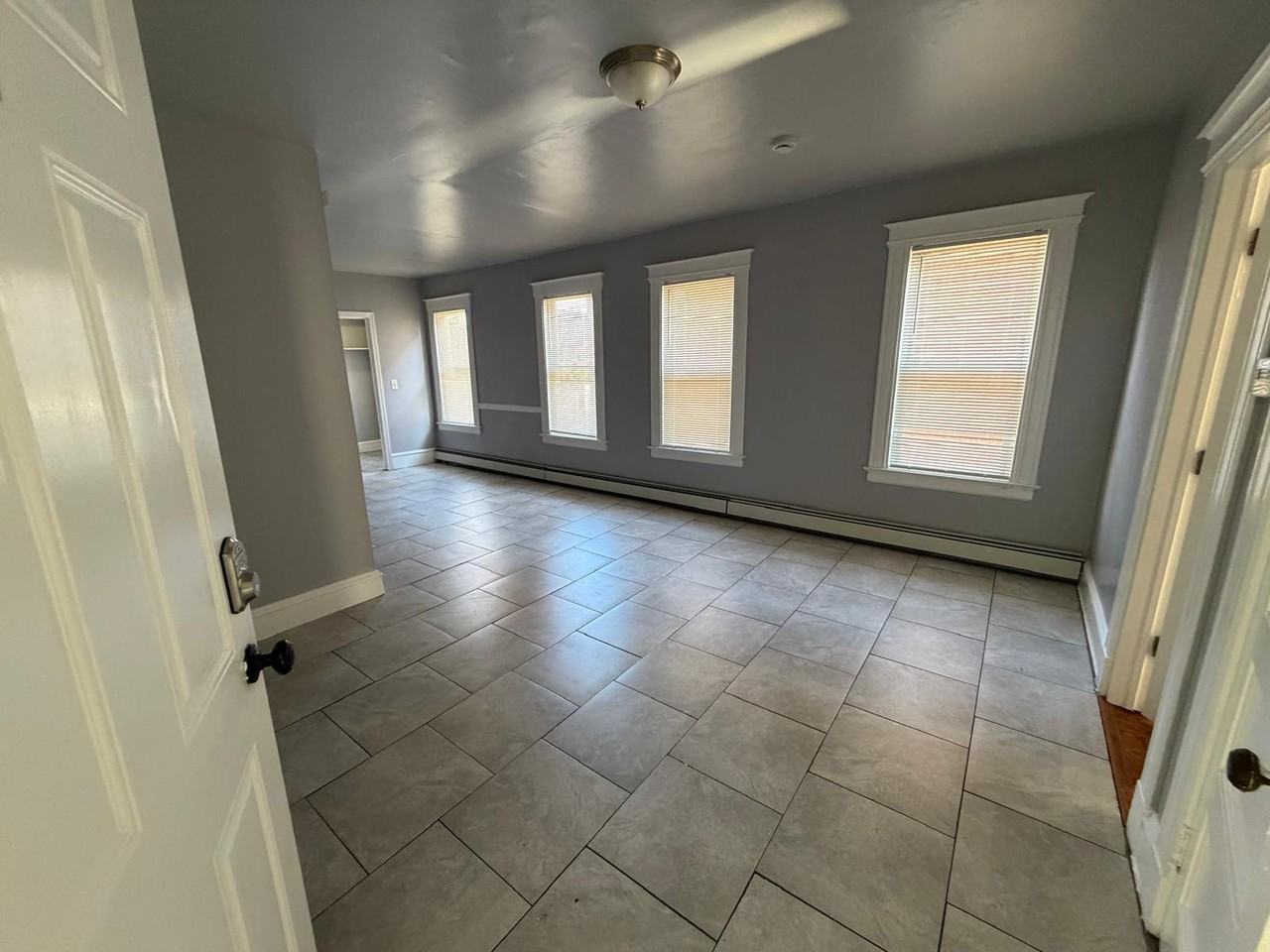 76 Hamilton Street - Photo 7 of 7