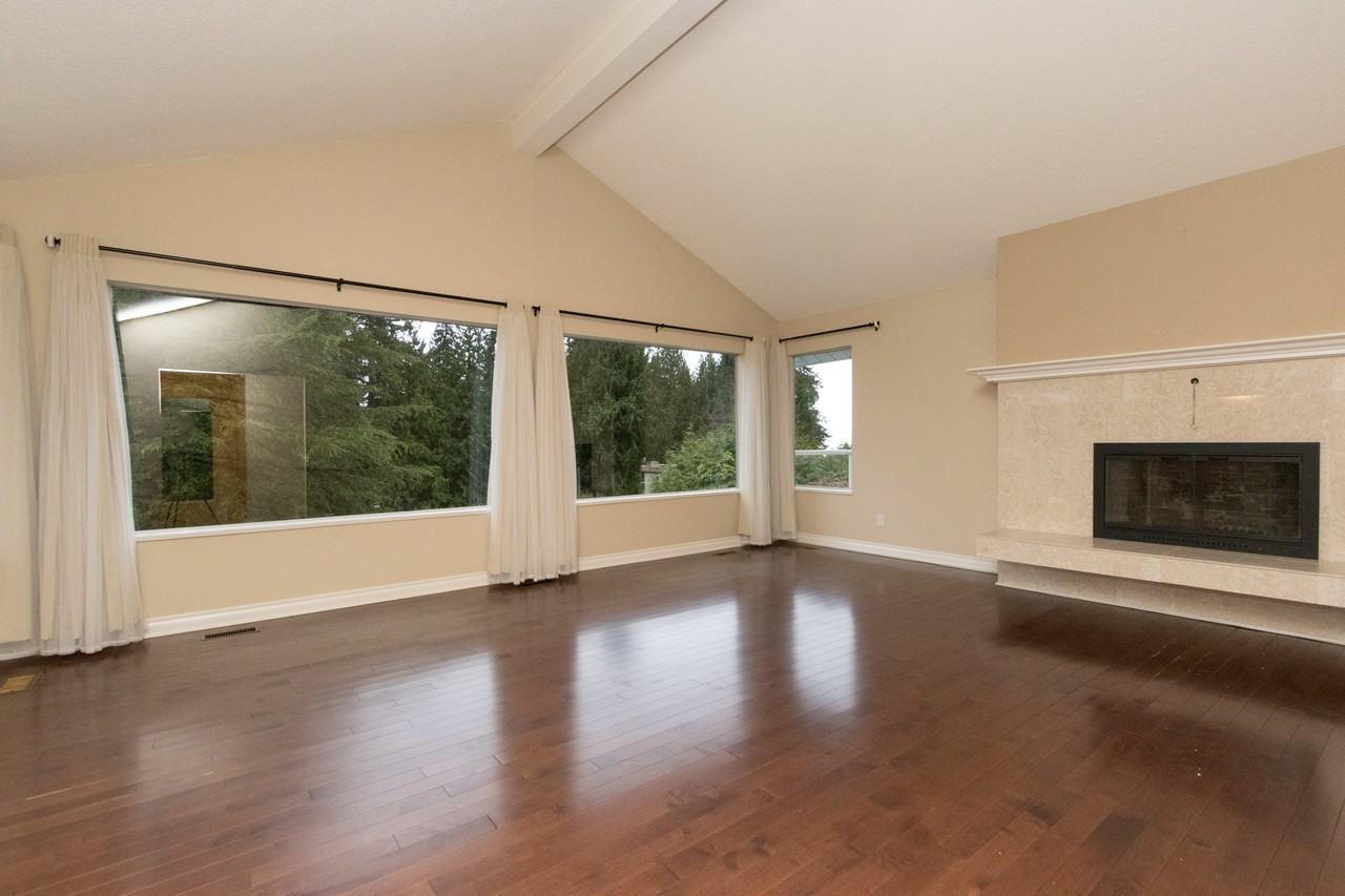 1381 Camridge Road - Photo 3 of 23