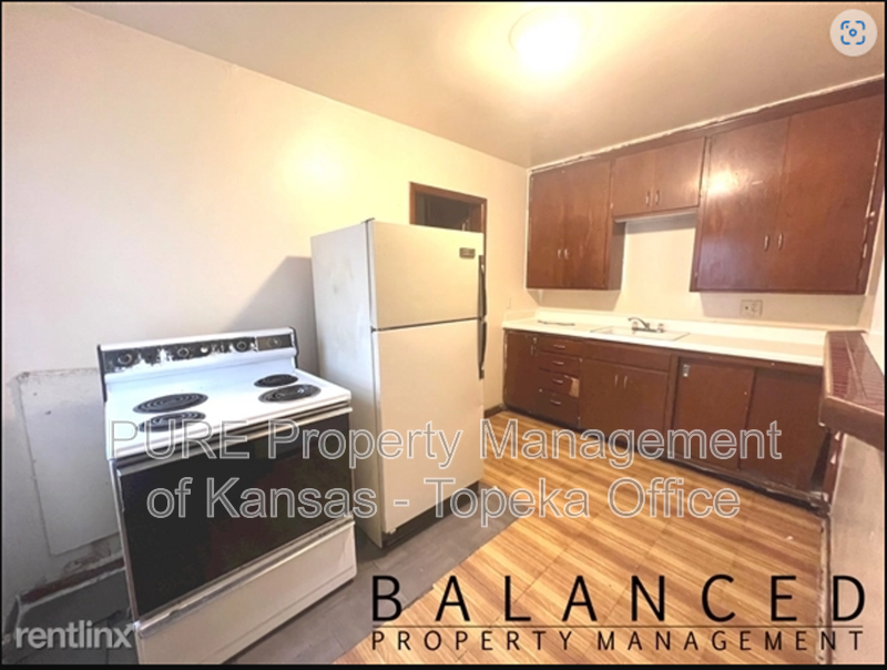 1708 Sw Washburn Ave - Photo 3 of 6