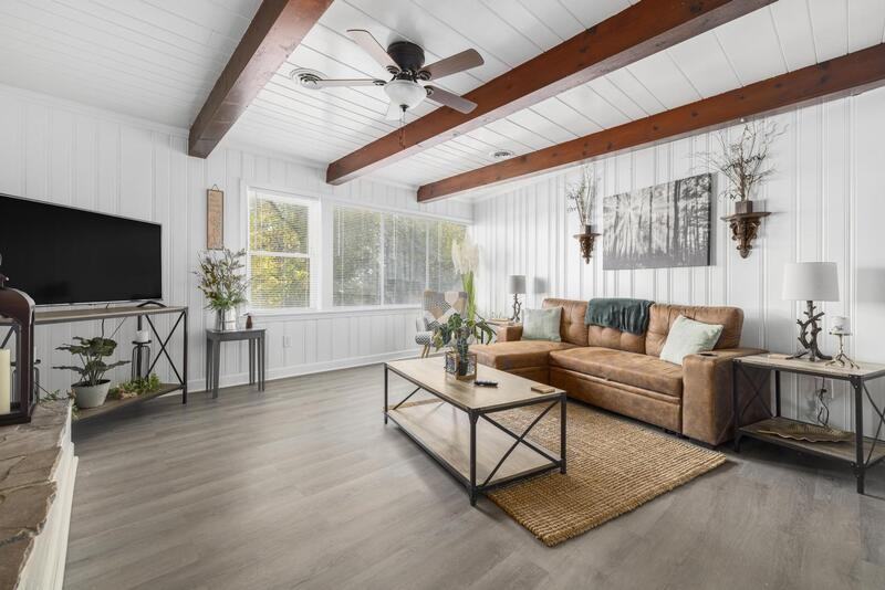 1300 Windsor Ave - Photo 2 of 10