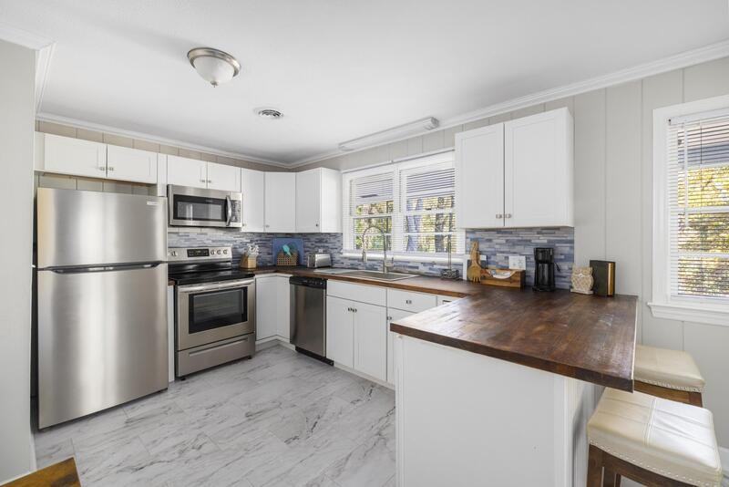 1300 Windsor Ave - Photo 6 of 10