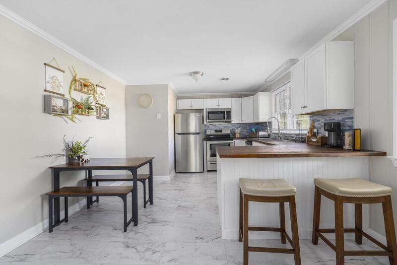 1300 Windsor Ave - Photo 7 of 10