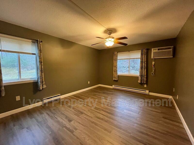 78 Buddington Rd #3 - Photo 6 of 10