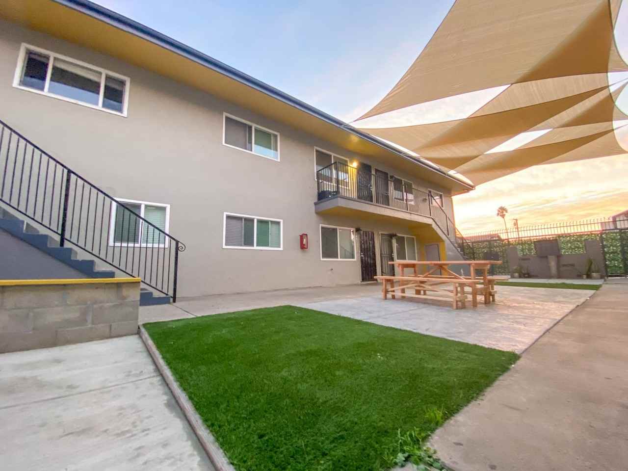 CG - Euclid Apartments - Photo 3 of 32