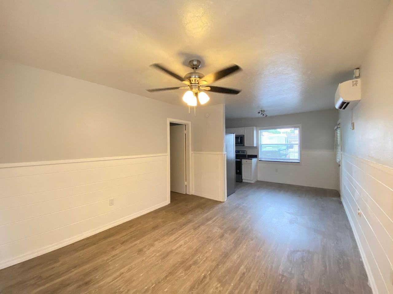 Ringling-Stevenson - Photo 2 of 7