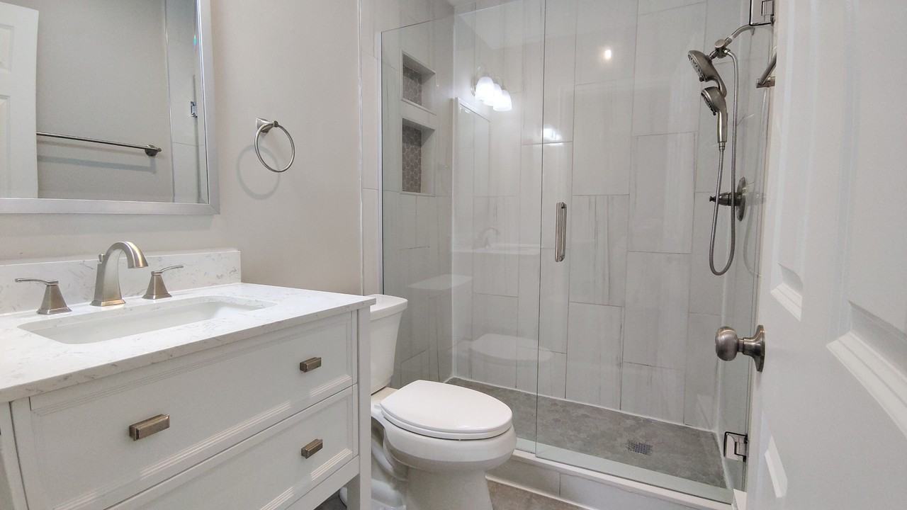 1770 E Woodward Heights - Photo 3 of 6