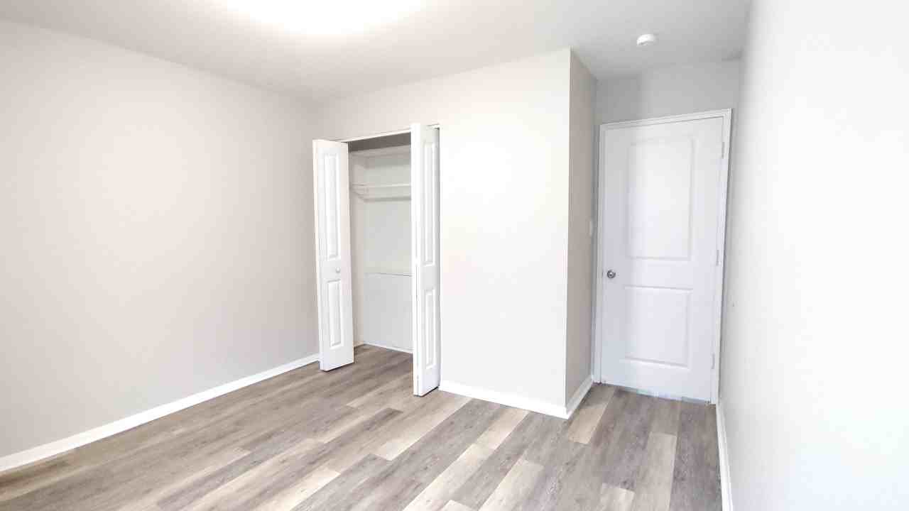 1770 E Woodward Heights - Photo 4 of 6