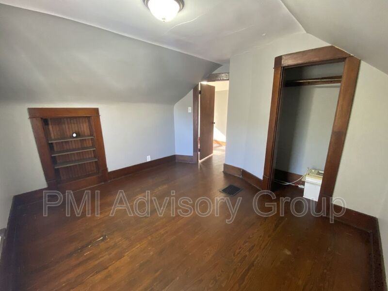 710 Sw Jewell Ave - Photo 2 of 15