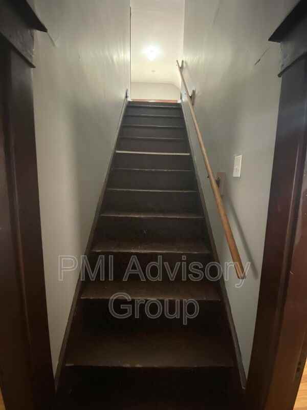 710 Sw Jewell Ave - Photo 7 of 15