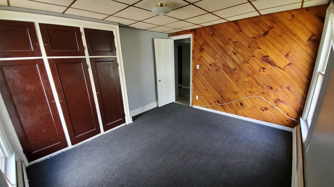 43 Delaware St - Photo 2 of 10