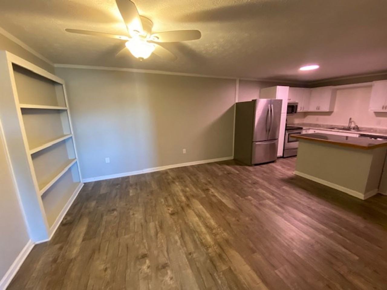 Rand Lakeside Apartment Homes - Photo 3 of 18