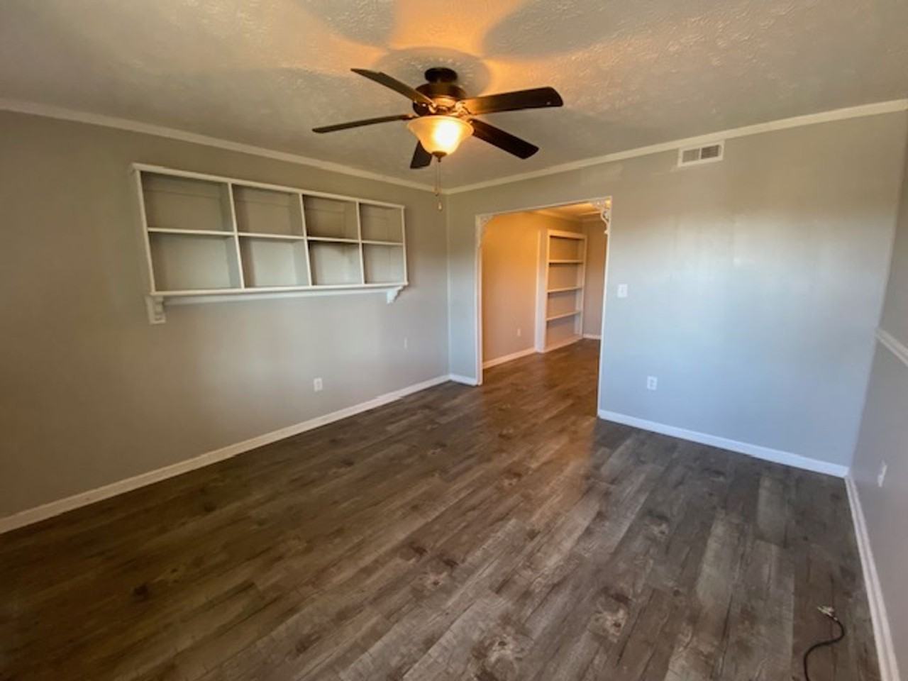 Rand Lakeside Apartment Homes - Photo 4 of 18