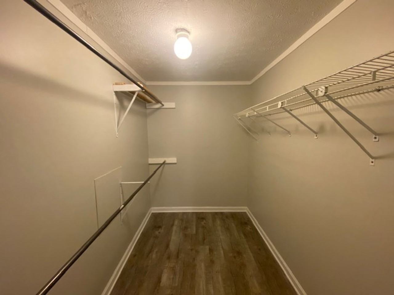 Rand Lakeside Apartment Homes - Photo 7 of 18