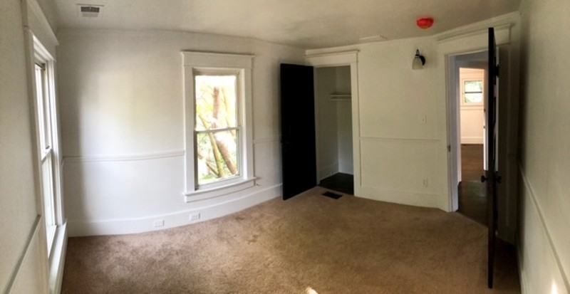 410 Olive St - Photo 7 of 9