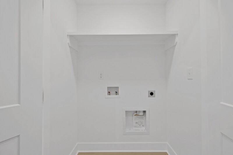 41 W High St #D7 - Photo 7 of 15