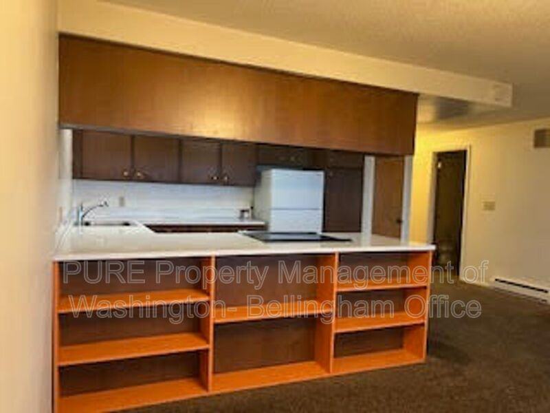 625 N Garden St #302 - Photo 4 of 10