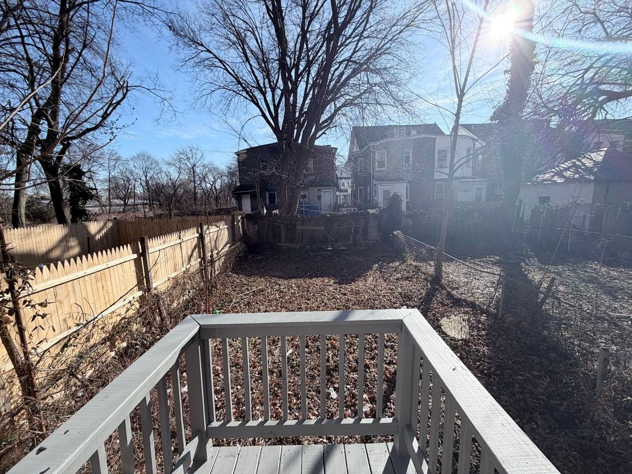 163 Hoffman Ave - Photo 6 of 17