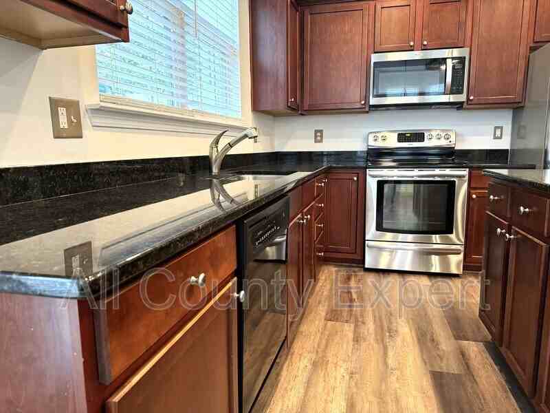 969 Pierce Ivy Ct - Photo 6 of 26