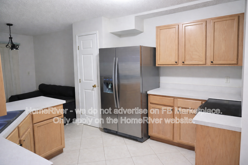 12733 Ariana Ct - Photo 2 of 13