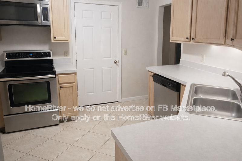 12733 Ariana Ct - Photo 5 of 13