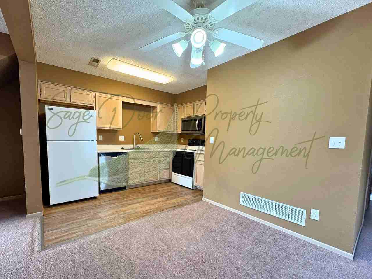 505 Ne 1st St - Photo 7 of 24