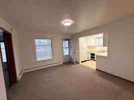 featured image of 31 E Ash St