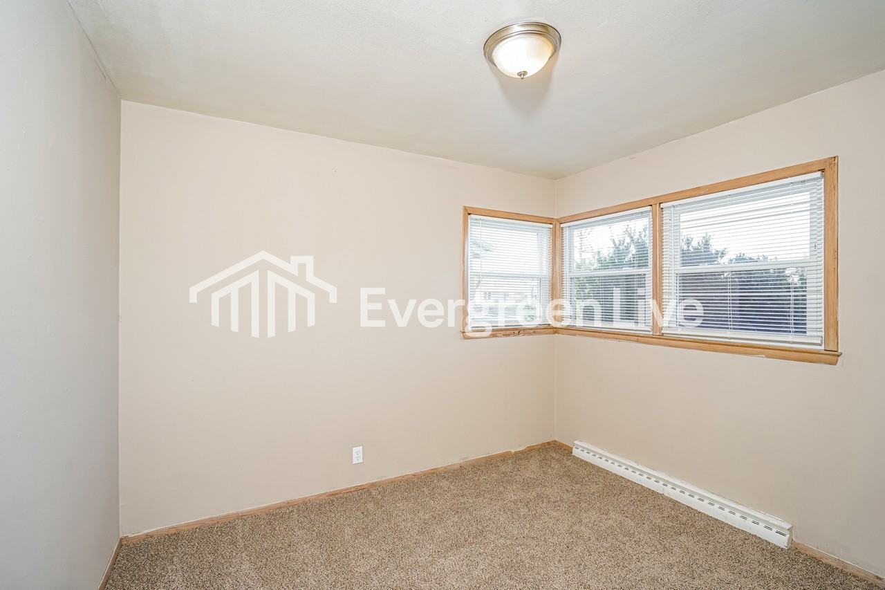 8715 W Lawrence Ave - Photo 3 of 15