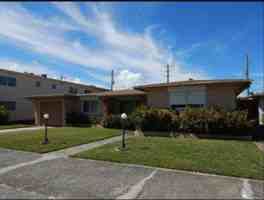 featured image of 707 Ne 10th St