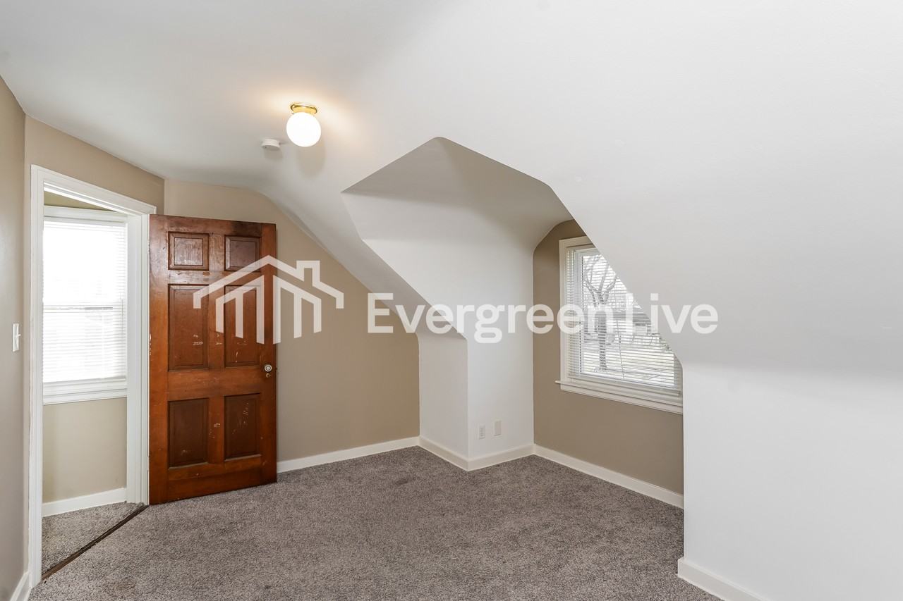 4854 N 73rd St - Photo 2 of 15