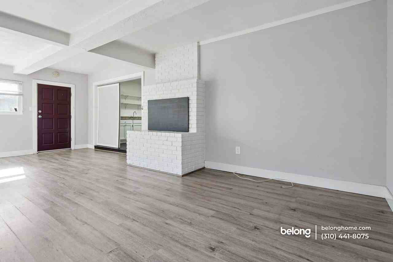 8630 Stanmoor Dr #A - Photo 7 of 16