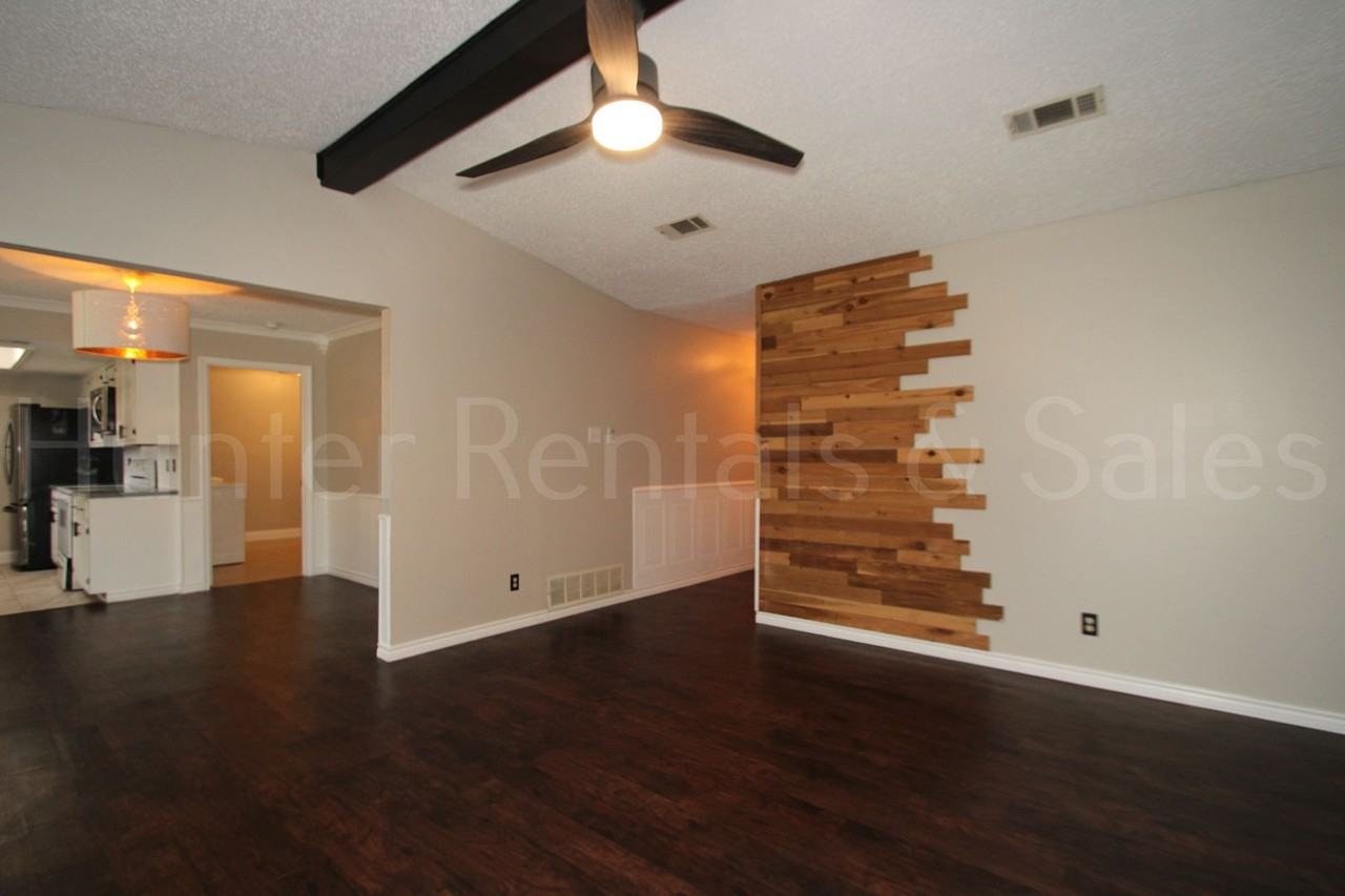 4501 Mountain View Dr - Photo 7 of 29