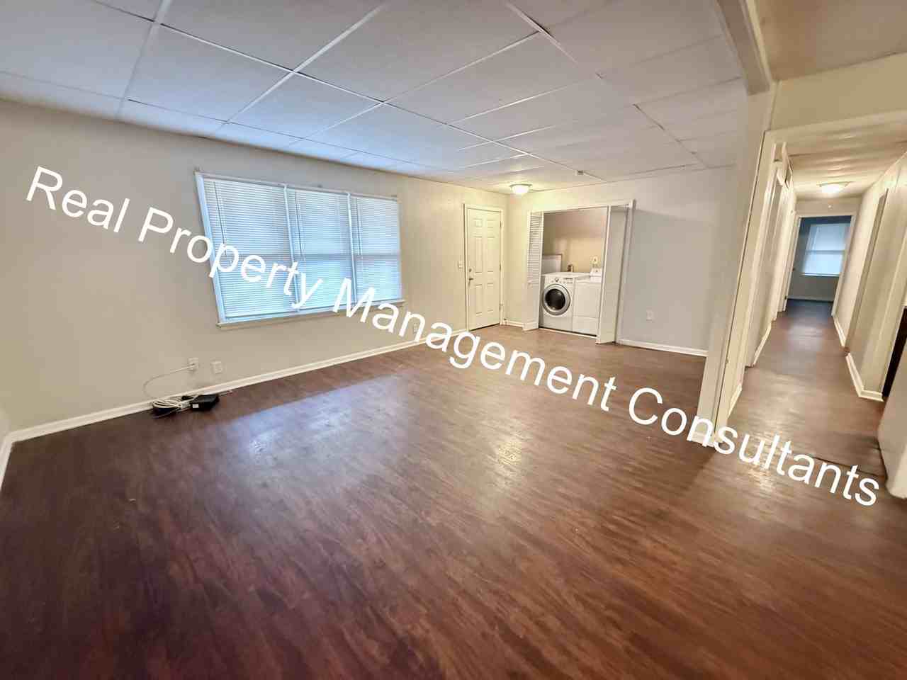 1412 Cherokee St - Photo 7 of 20