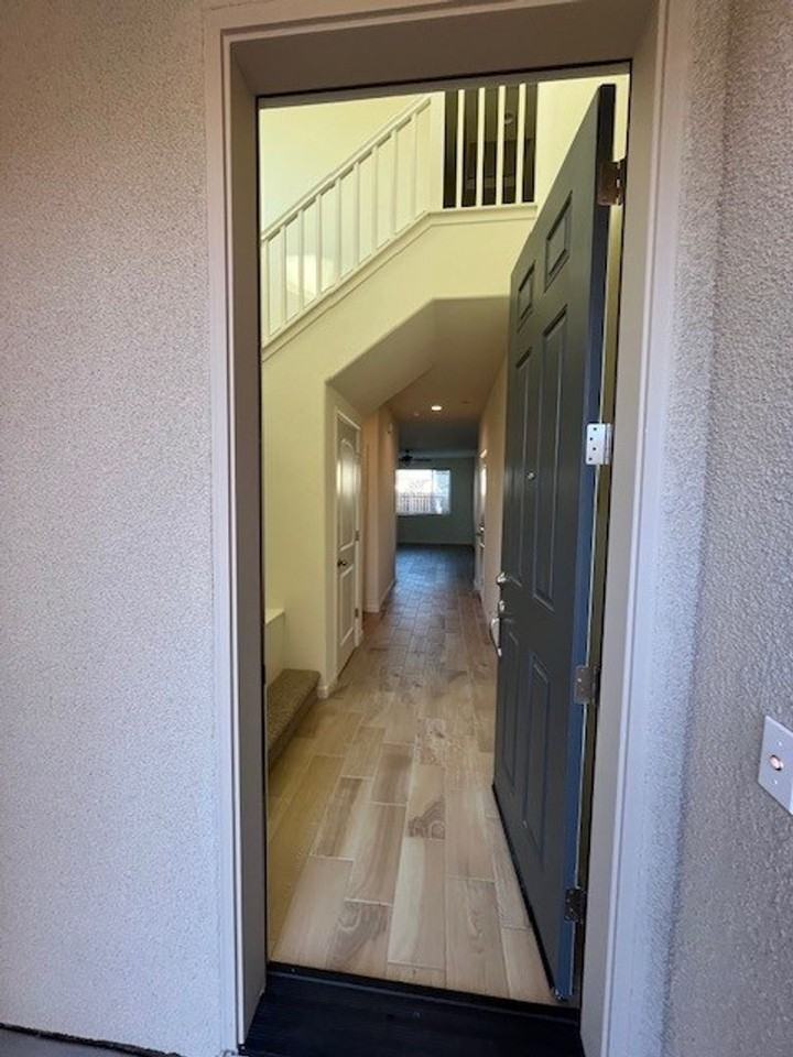 30514 Delancy Rd - Photo 3 of 26