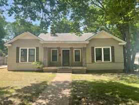 3619 Fort Ave - Photo 1 of 1