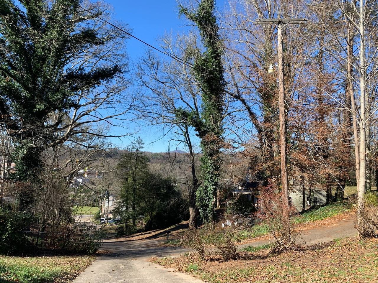 78 Bayless St - Photo 2 of 16