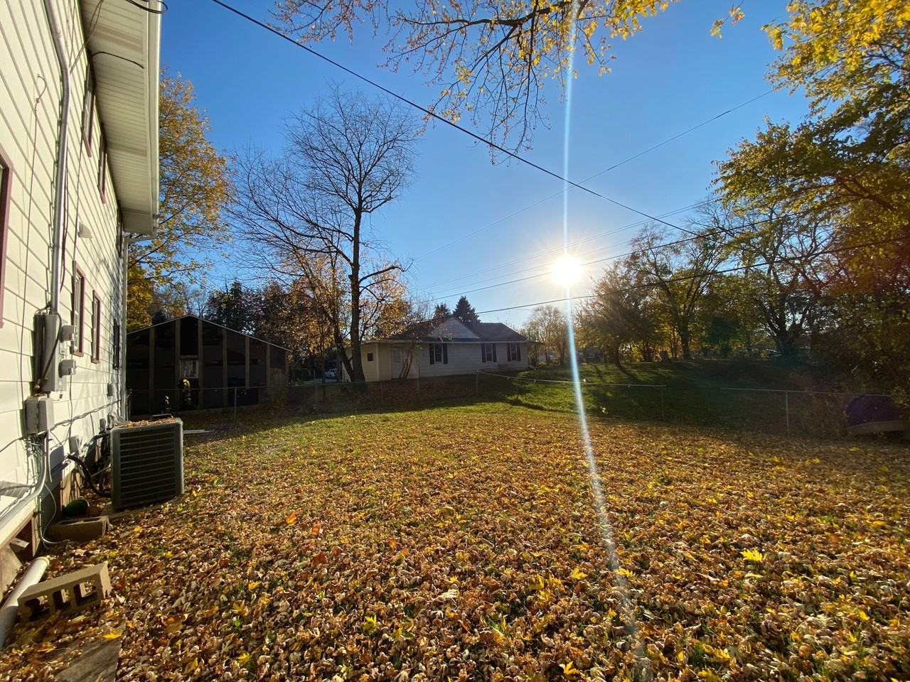 2237 Wentworth Avenue - Photo 3 of 3