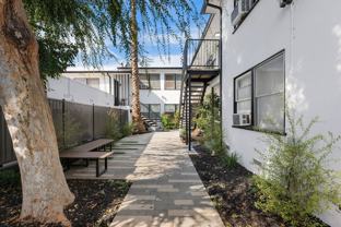 p5563 - Photo 1 of 1