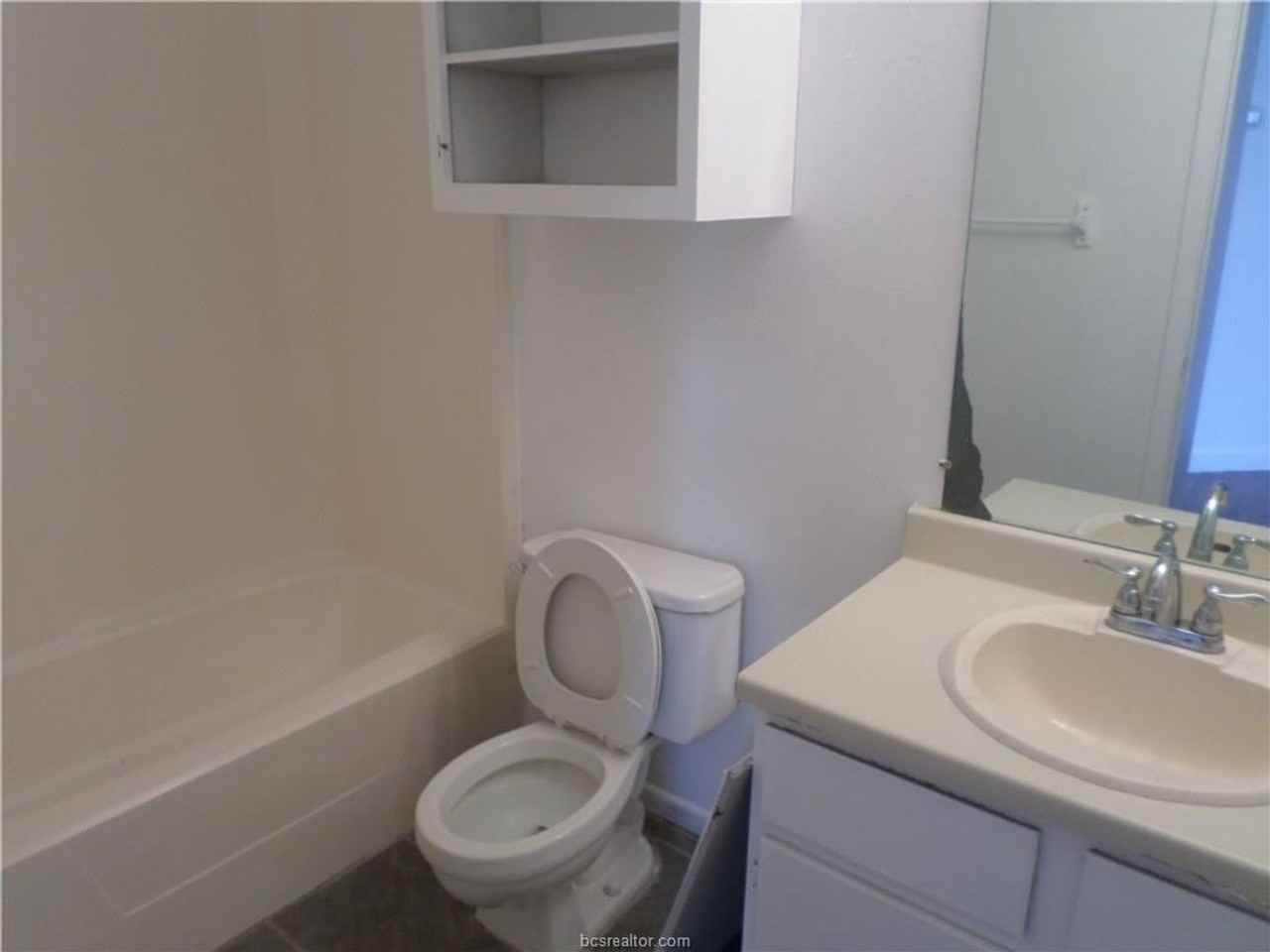 827 San Benito Dr - Photo 6 of 25