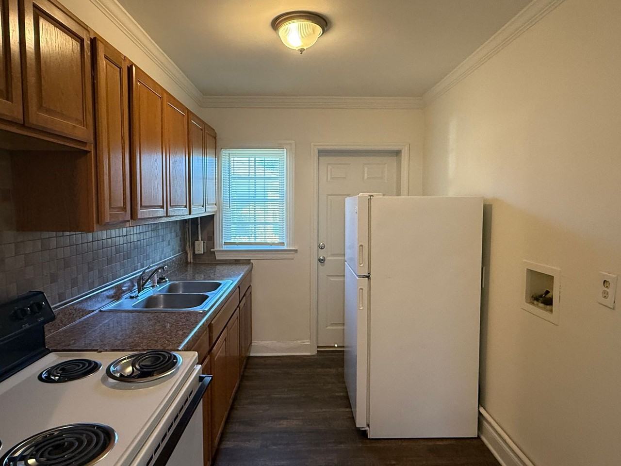 2203 Highland St - Photo 7 of 7