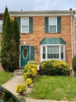 featured image of 14662 Forsythia Ter