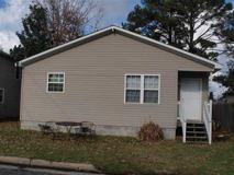 704 Laurel Ave - Photo 1 of 1