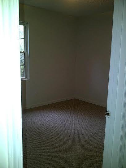 704 Laurel Ave - Photo 6 of 8