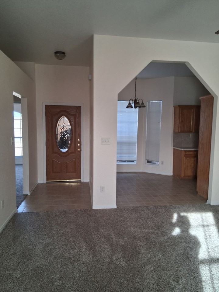 4204 Pennington Ave - Photo 3 of 28