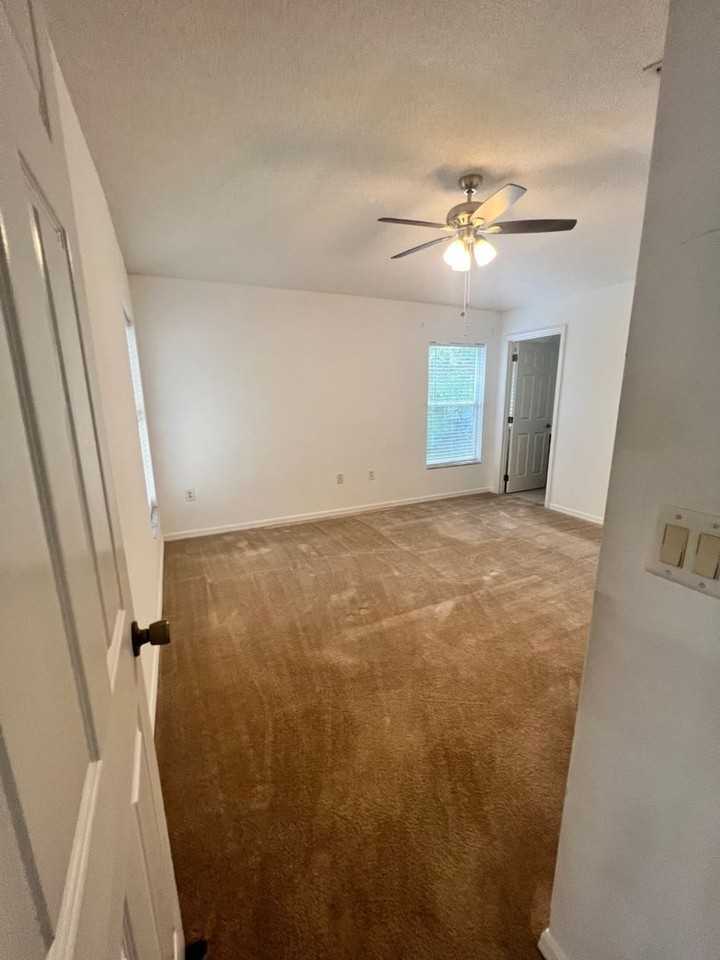 13248 Woodsedge Way - Photo 7 of 8